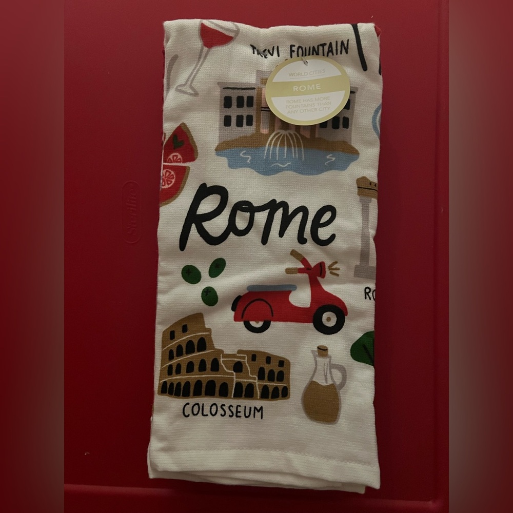 Rome Themed set of 3 Kitchen Towels NWT